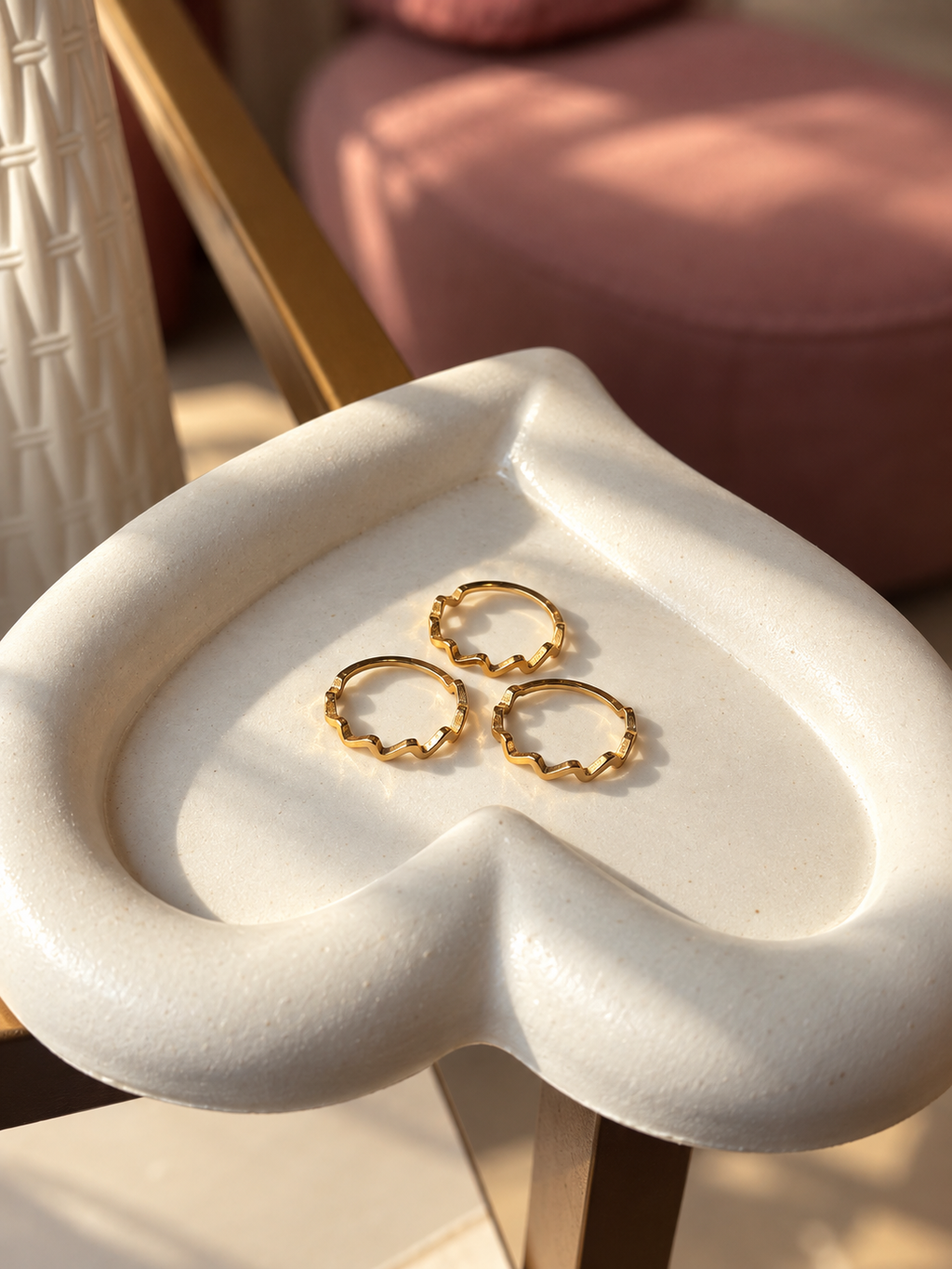 Trinity wave ring